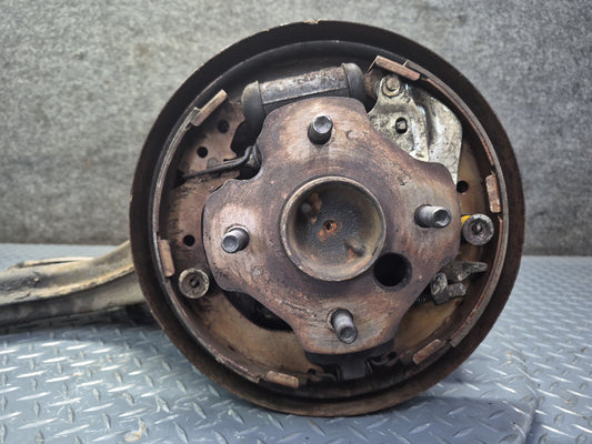 83-85 Toyota Celica Gt-s RA65 Convertible Rear Left Knuckle Wheel Hub OEM