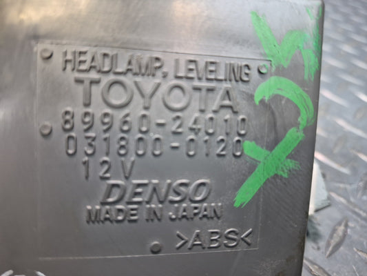 02-05 Lexus UZZ40L SC430 Headlight Leveling Control Module 89960-24010 OEM