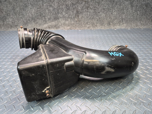2003-2005 Lexus UZJ120L GX470 Air Intake Resonator Hose Pipe Line