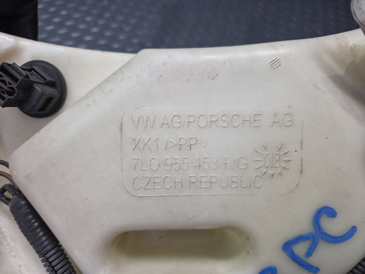 2003-2010 Porsche Cayenne 957 Windshield Washer Fluid Reservoir Tank w Pump