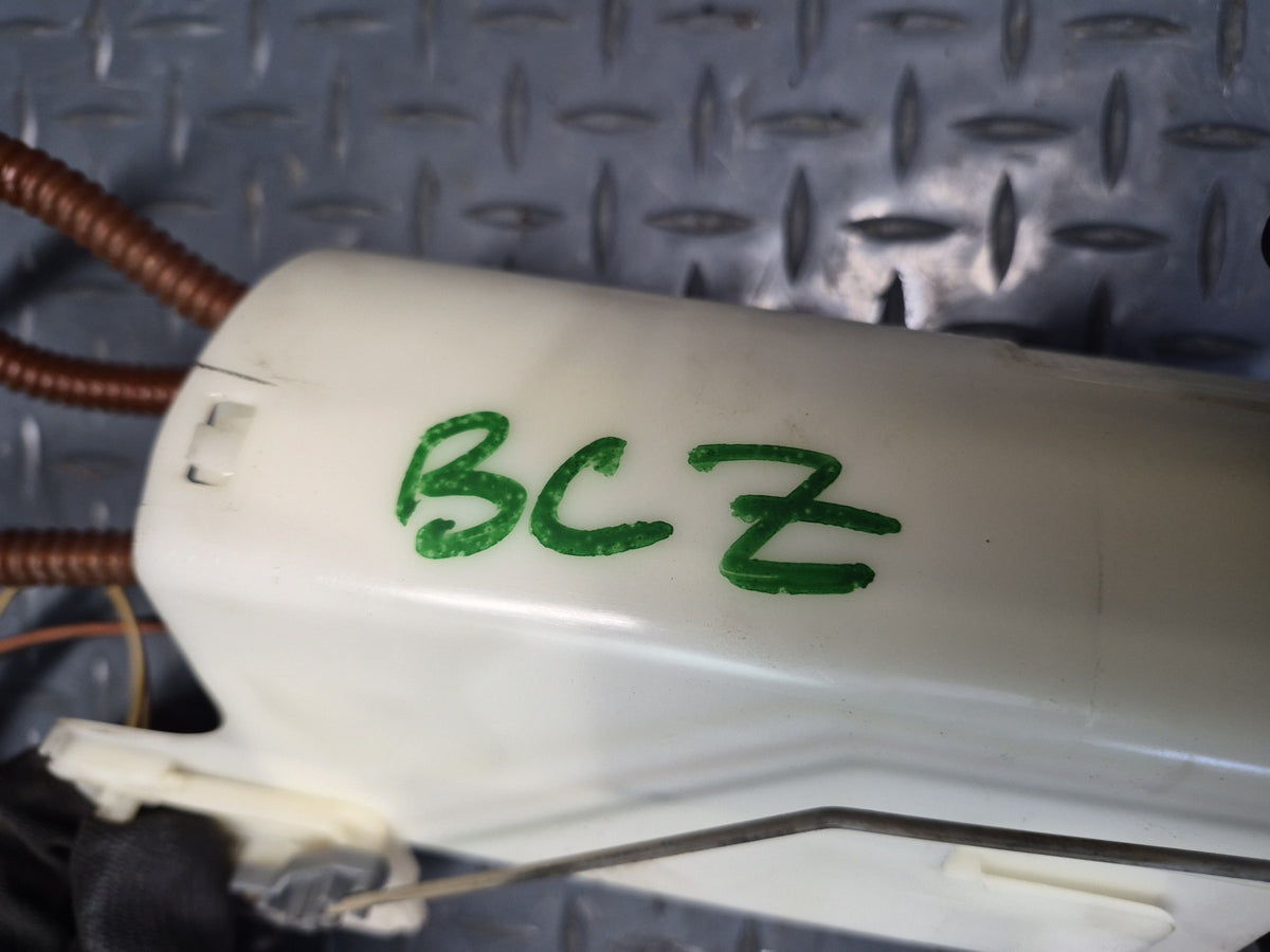 06-08 BMW E85 Z4 3.0L N52 Fuel Pump Level Sensor OEM