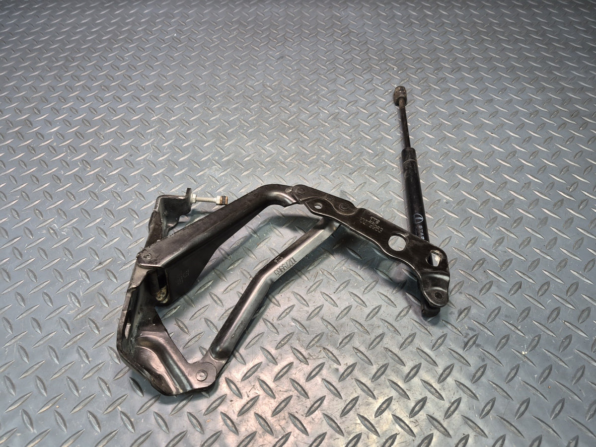 97-04 Chevrolet Corvette C5 Front Left & Right Side Hood Hinge Set OEM