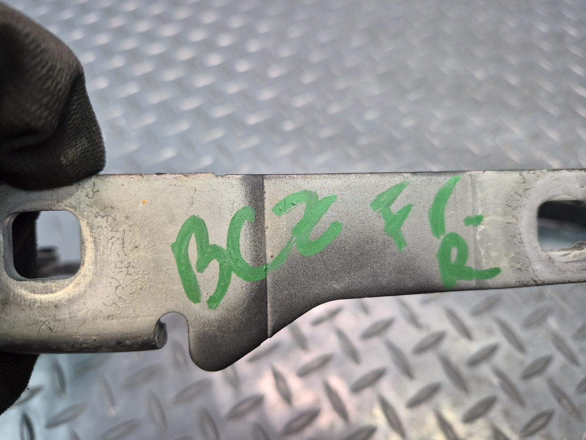 03-08 BMW E86 E85 Z4 Set of 2 Front Left & Right Hood Bonnet Hinge OEM
