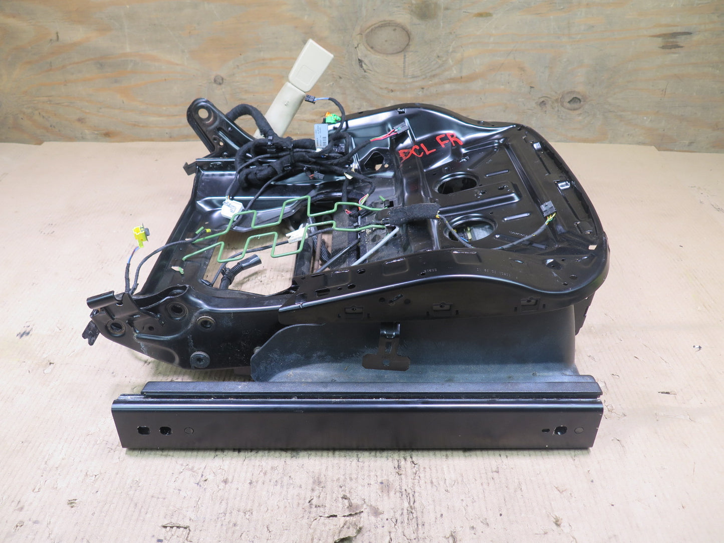 07-10 MERCEDES W216 FRONT RIGHT SEAT TRACK FRAME MOTOR DYNAMIC LUMBAR SET OEM