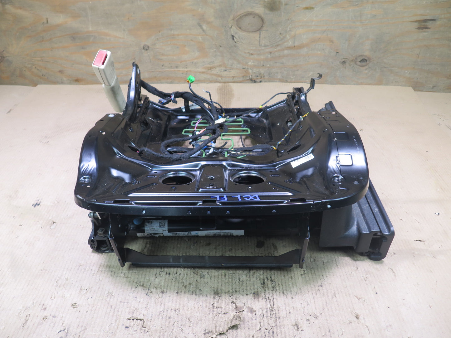 07-10 MERCEDES W216 FRONT LEFT SEAT TRACK FRAME MOTOR DYNAMIC LUMBAR SET OEM