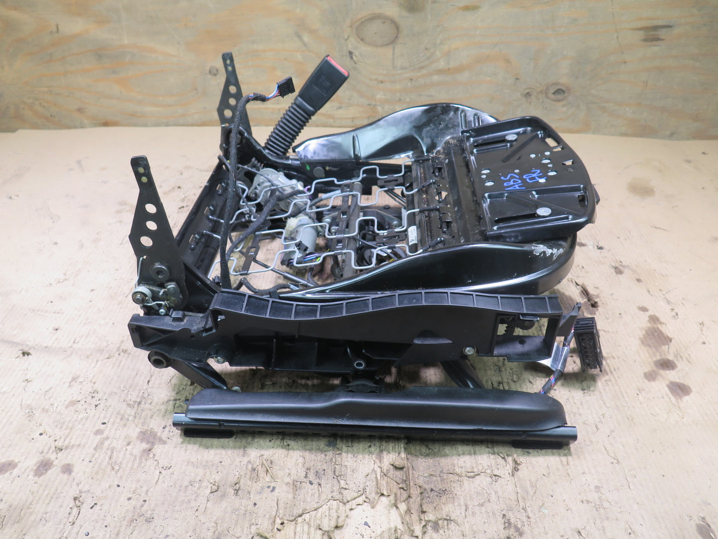 08-10 BMW E63 6-SERIES FRONT RIGHT PASSENGER SEAT RAIL TRACK FRAME W/ MOTOR OEM