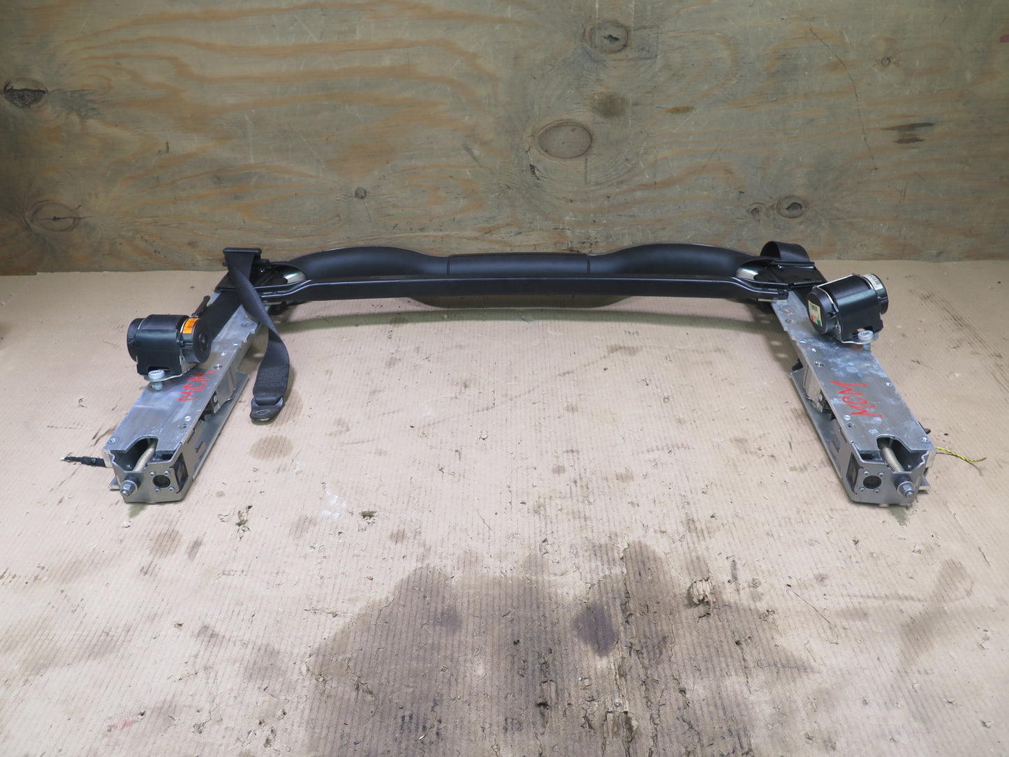 09-15 MINI COOPER R57 CONVERTIBLE ROLL OVER BAR REAR LEFT & RIGHT SEAT BELTS OEM