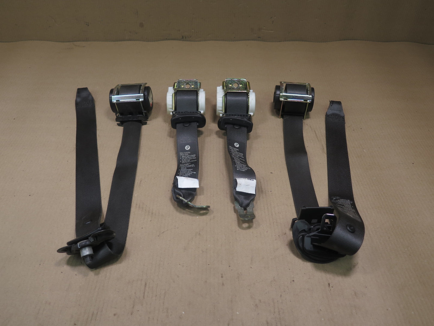 04-07 BMW E63 6-SERIES SET OF 4 FRONT & REAR SEAT BELT RETRACTOR OEM