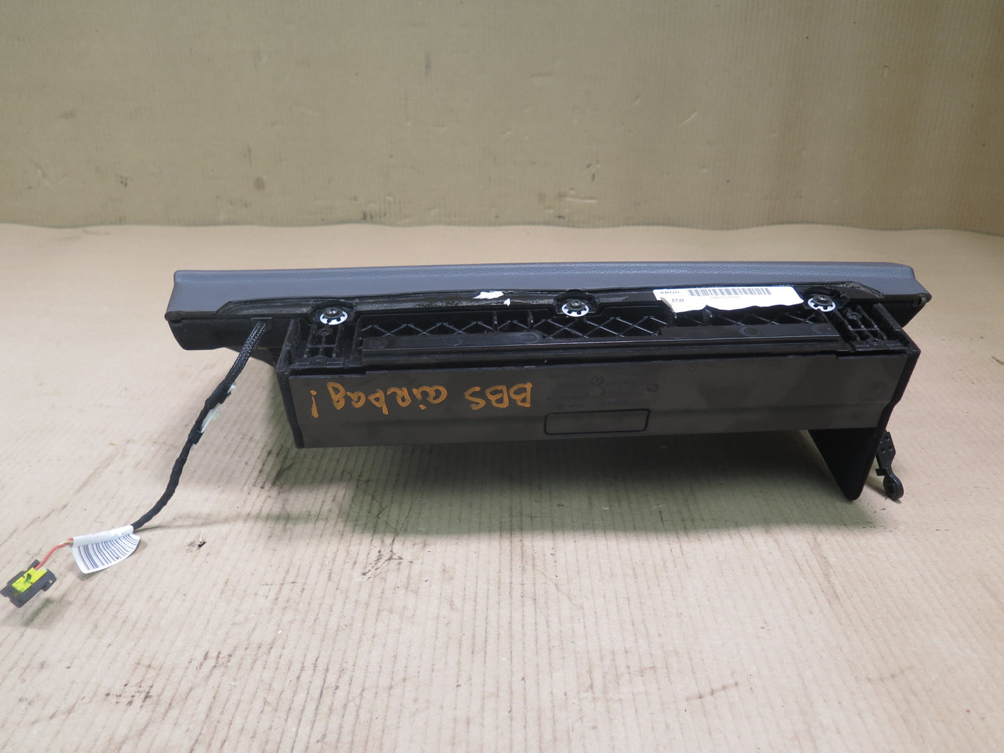 04-10 BMW E63 E64 6-SERIES DASH RIGHT GLOVE BOX DOOR COVER OEM