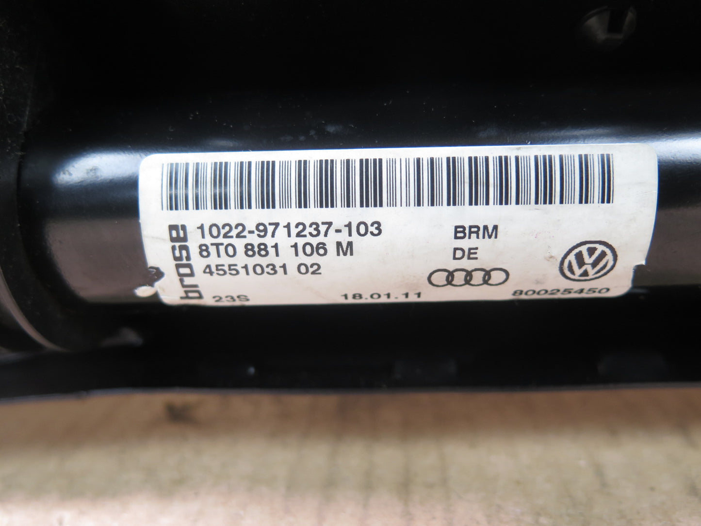 10-14 AUDI 8T A5 CONVERTIBLE FRONT RIGHT SEAT LOWER FRAME TRACK w/ MOTORS OEM