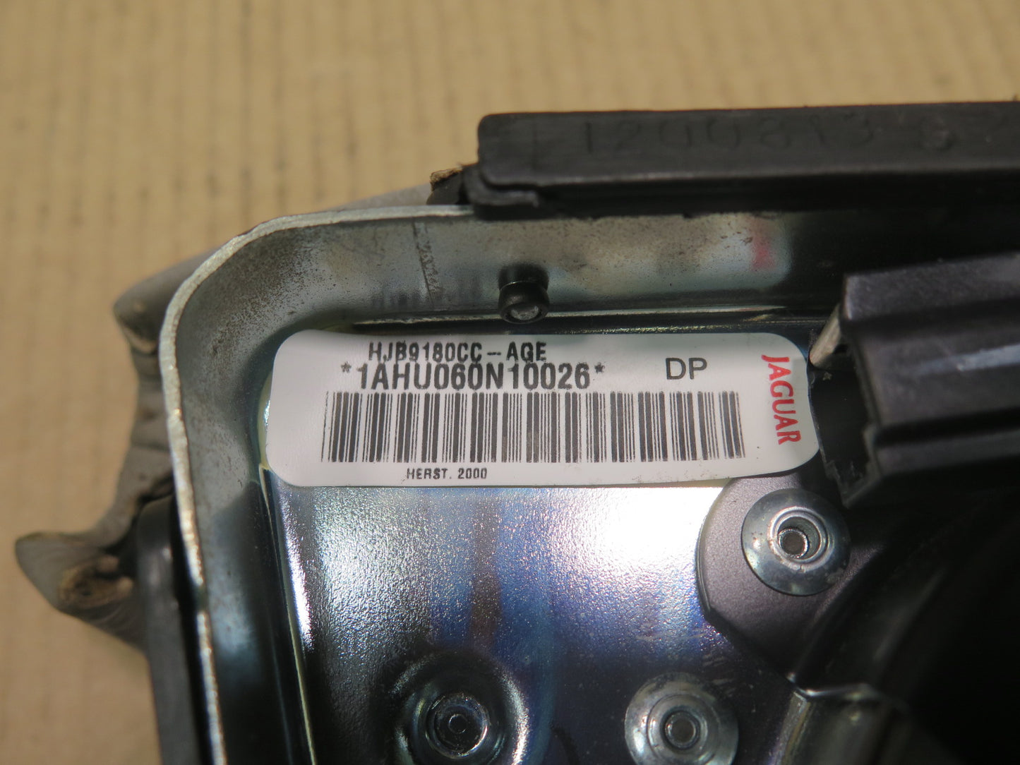 97-03 JAGUAR X100 XK8 LEATHER WOOD STEERING w/ CONTROLS OEM