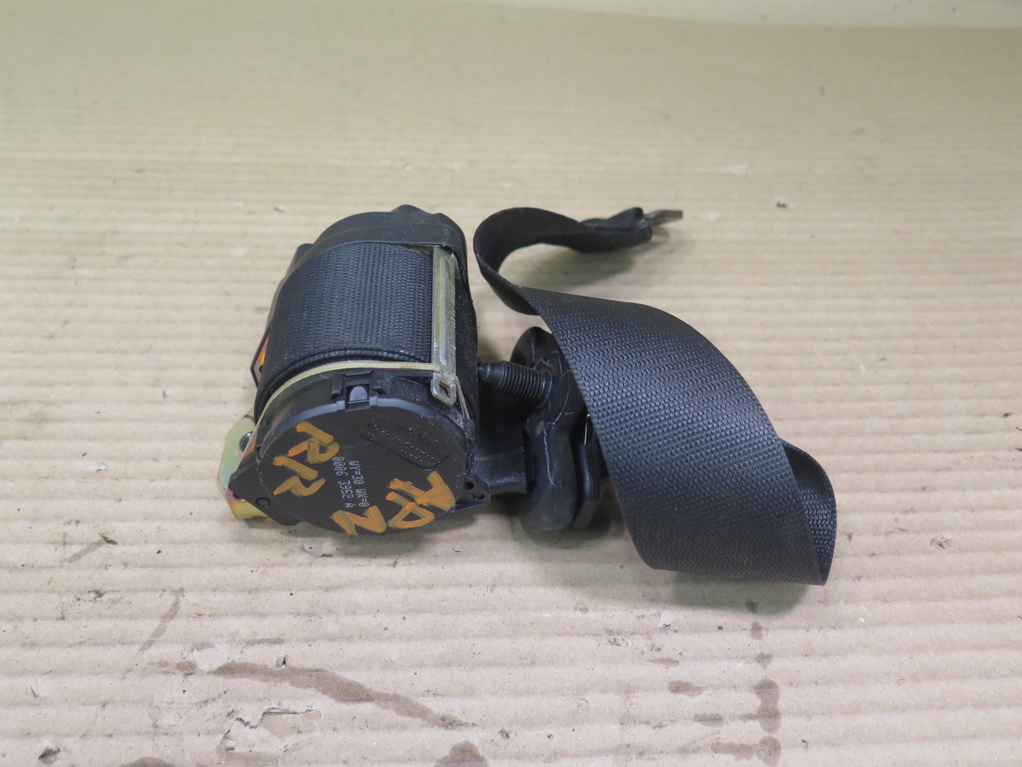 1999-2004 Porsche 911 (996) Coupe Set of 4 Seat Belt Retractors OEM