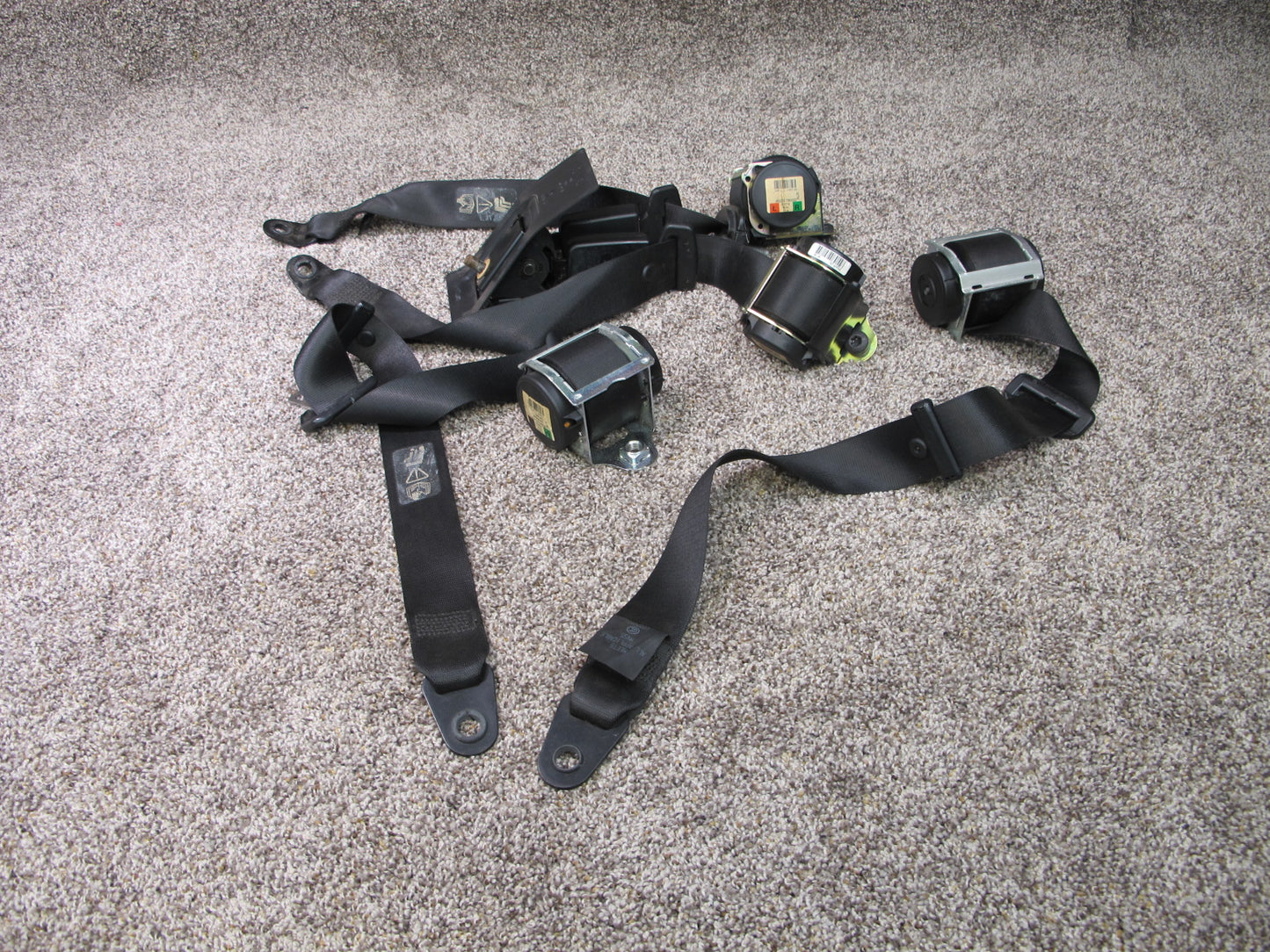 02-08 MINI R50 R53 R52 FRONT REAR SEATBELT RETRACTOR W/ REAR DUAL SEATBELT BUCKLE OEM