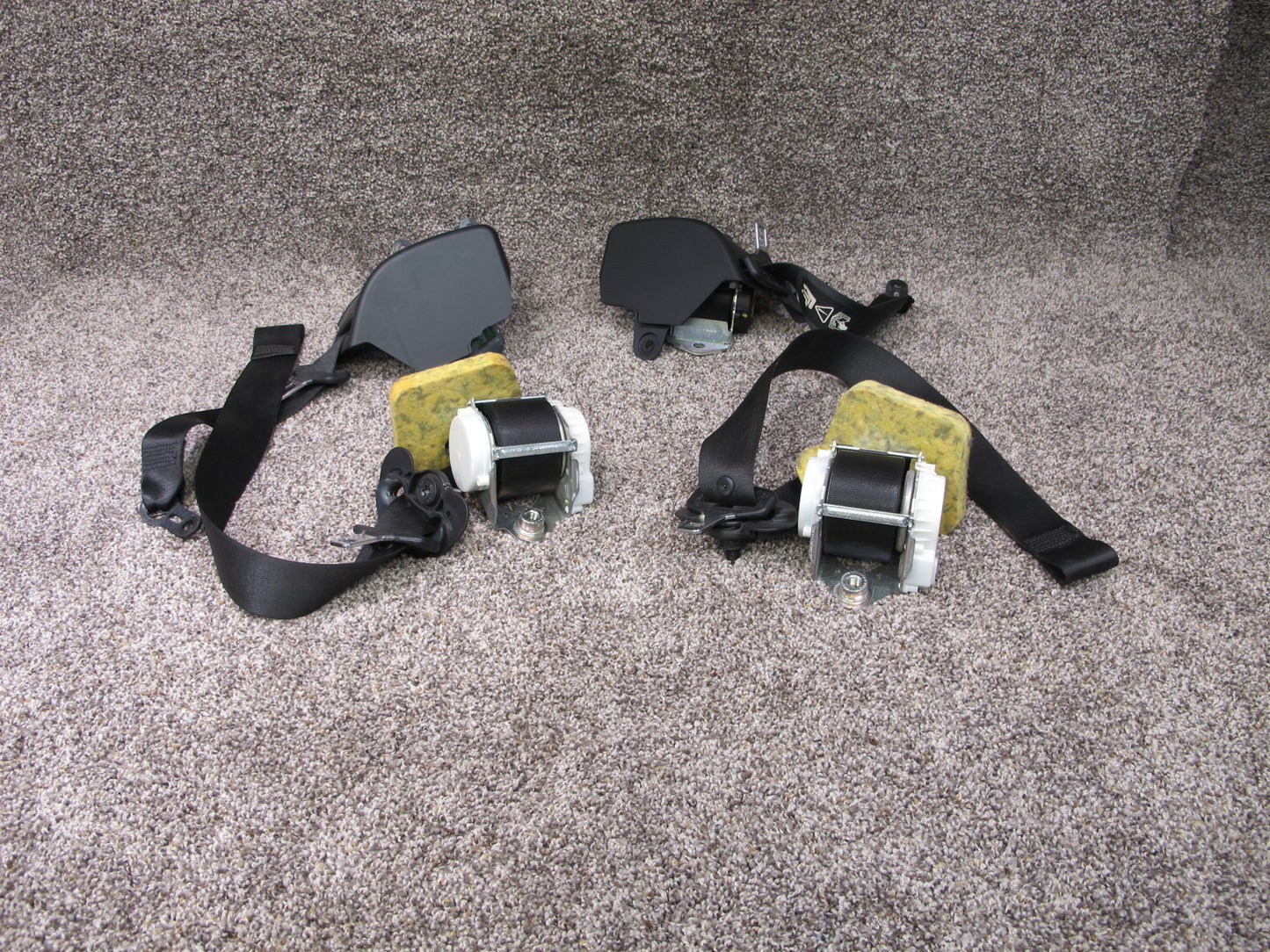 07-13 BMW E92 SET OF 4 FRONT & REAR SEATBELTS RETRACTOR W/ COVER GUIDE OEM