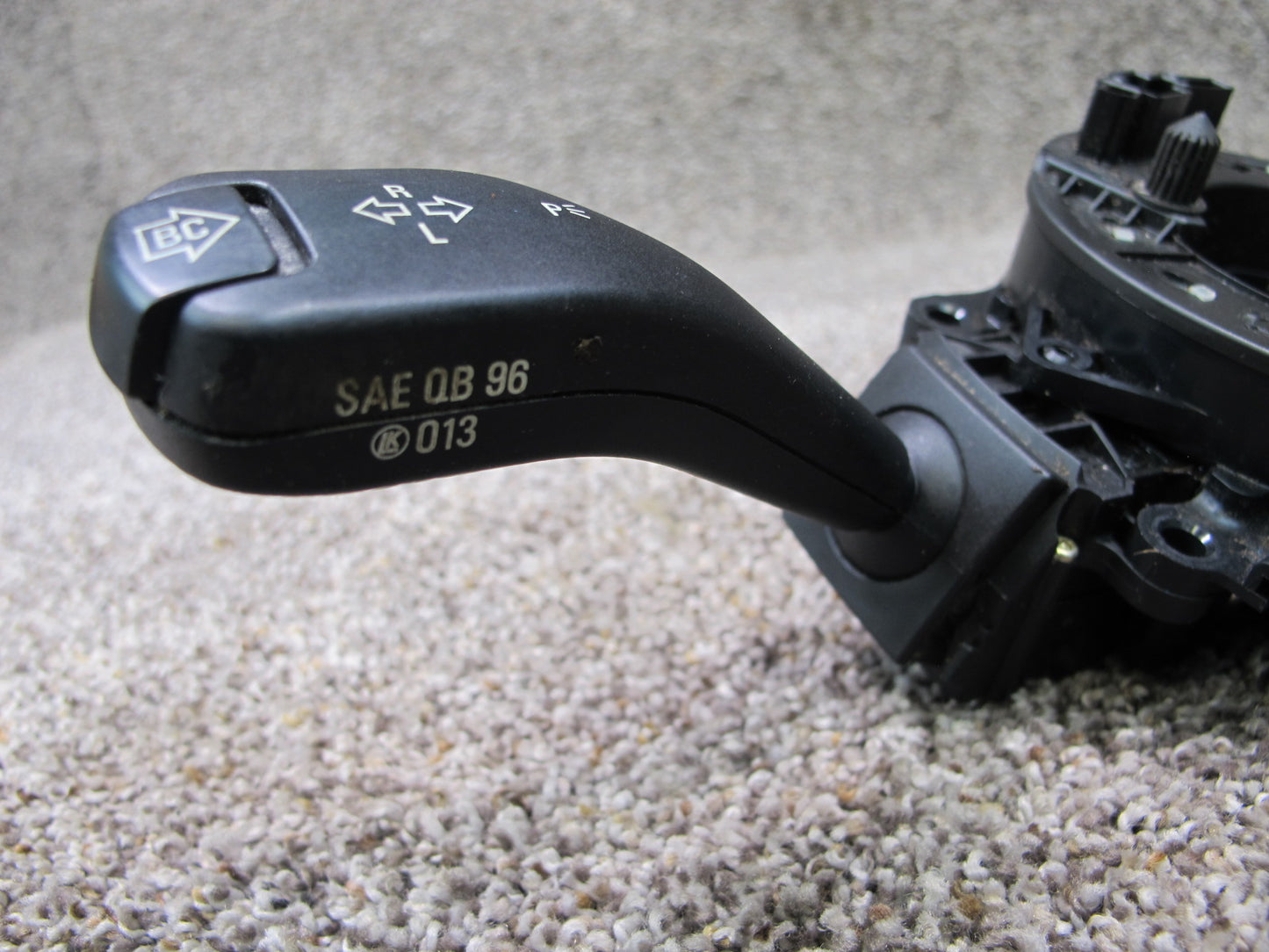 2001-2006 BMW 3-Series E46 Steering Column Switch Unit Clock Spring Assembly OEM