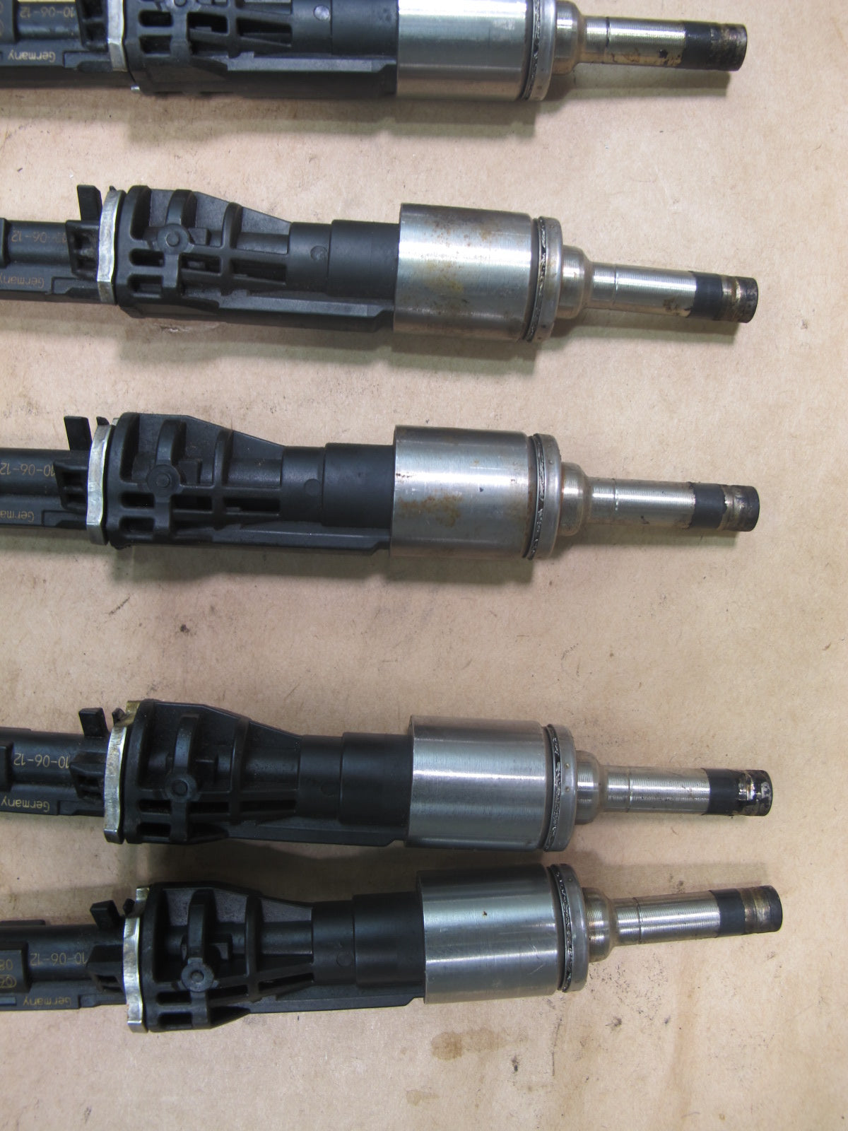 10-13 BMW E90 E92 E93 3.0L 335i N55 Set of 6 Engine Fuel Rail Injector 7568607