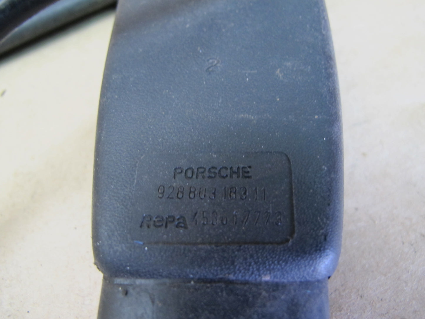 85-88 PORSCHE 944 7pcs SEATBELT RETRACTORS & SEATBELT BUCKLE SET OEM