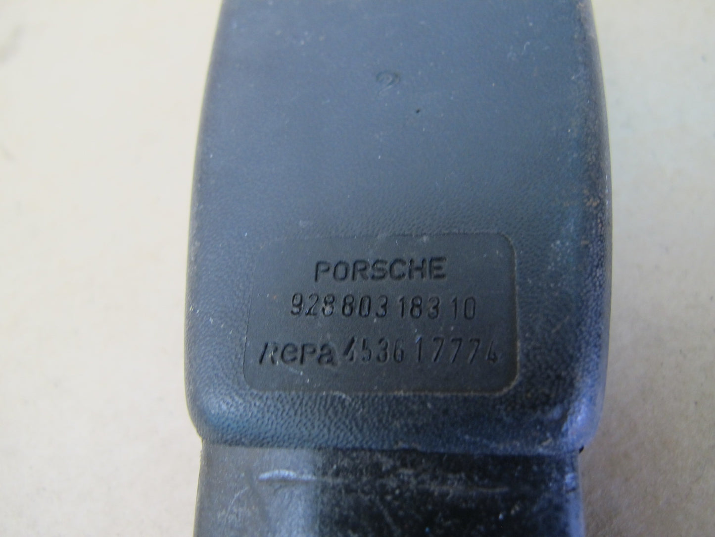 85-88 PORSCHE 944 7pcs SEATBELT RETRACTORS & SEATBELT BUCKLE SET OEM