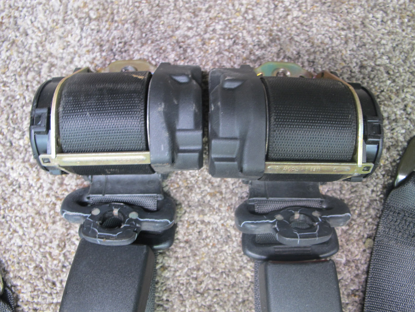 1999-2001 Porsche 911 (996) Front Left & Right Seat Belt Set OEM