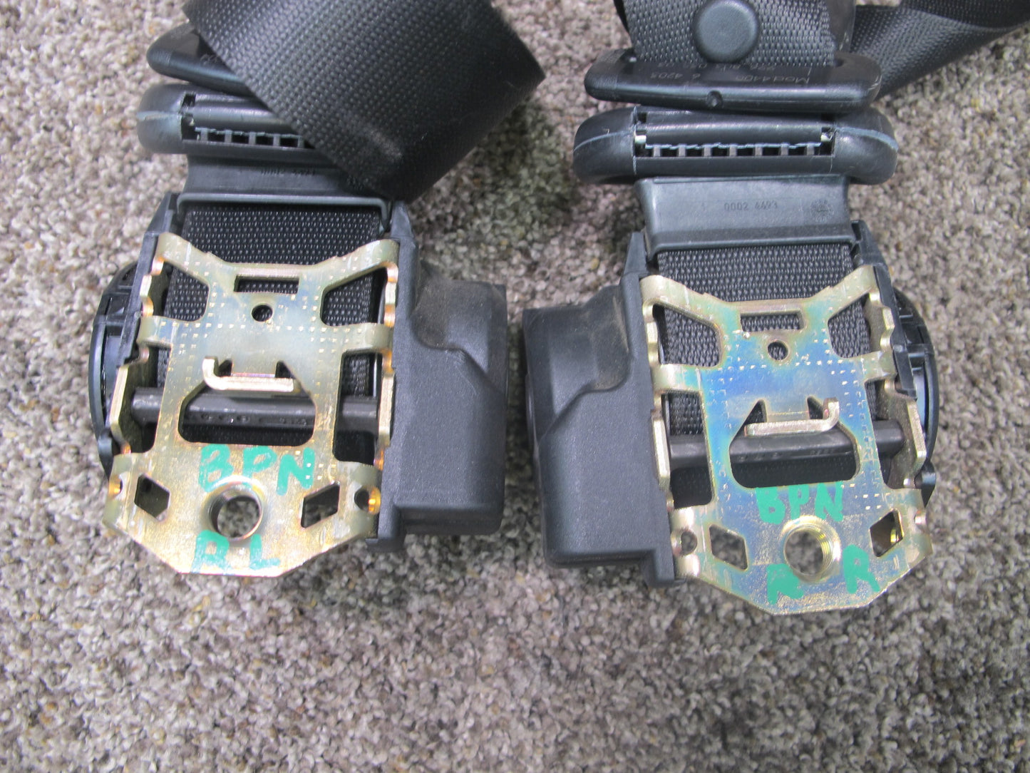 1999-2001 Porsche 911 (996) Front Left & Right Seat Belt Set OEM