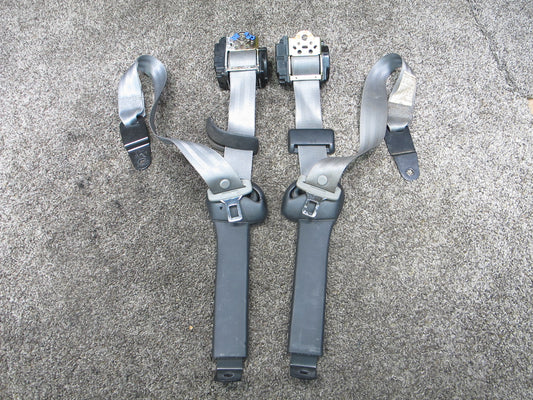 1999-2003 VW Volkswagen EuroVan Rear Left and Right Seat Belts Set OEM