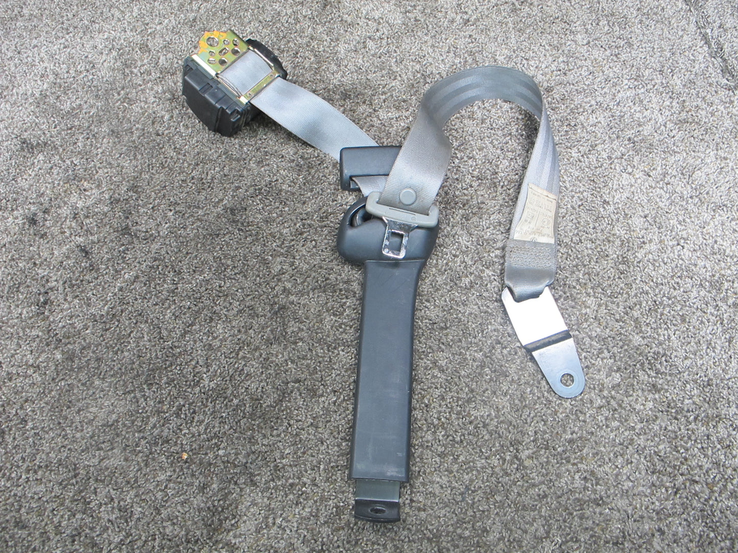 1999-2003 VW Volkswagen EuroVan Rear Left and Right Seat Belts Set OEM
