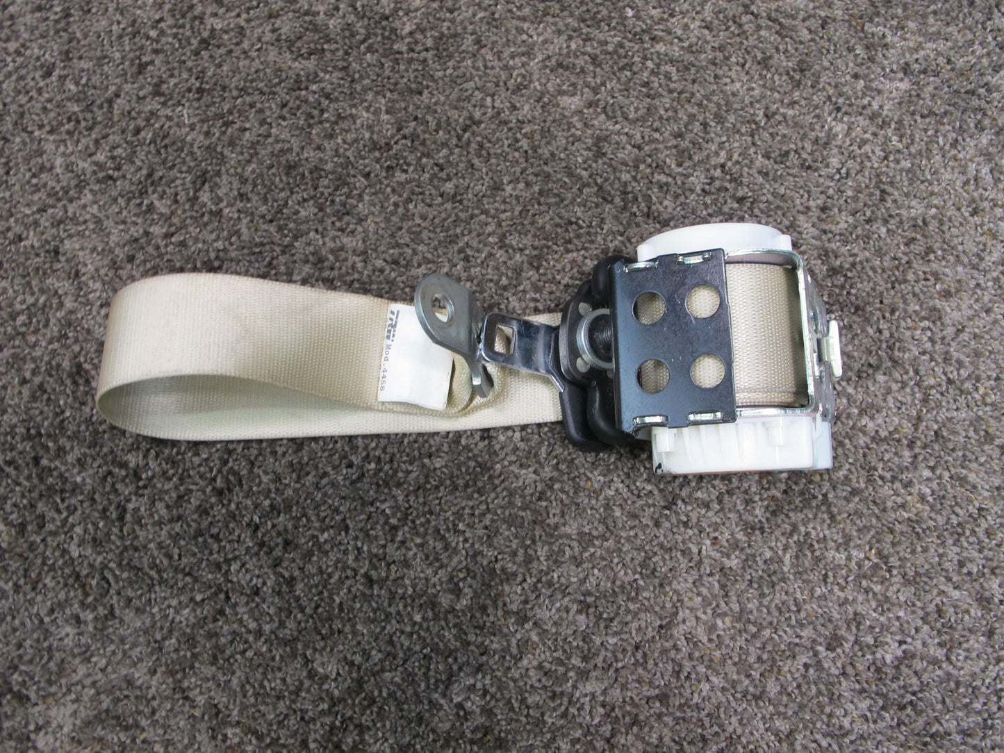 2006-2010 BMW 650i M6 E63 E64 Rear Driver and Passenger Seat Belt OEM