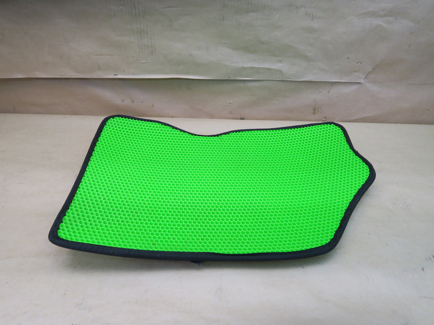 2004-2006 Scion xB Custom Fit All Weather EVA Floor Mats 1st and 2nd Row Green