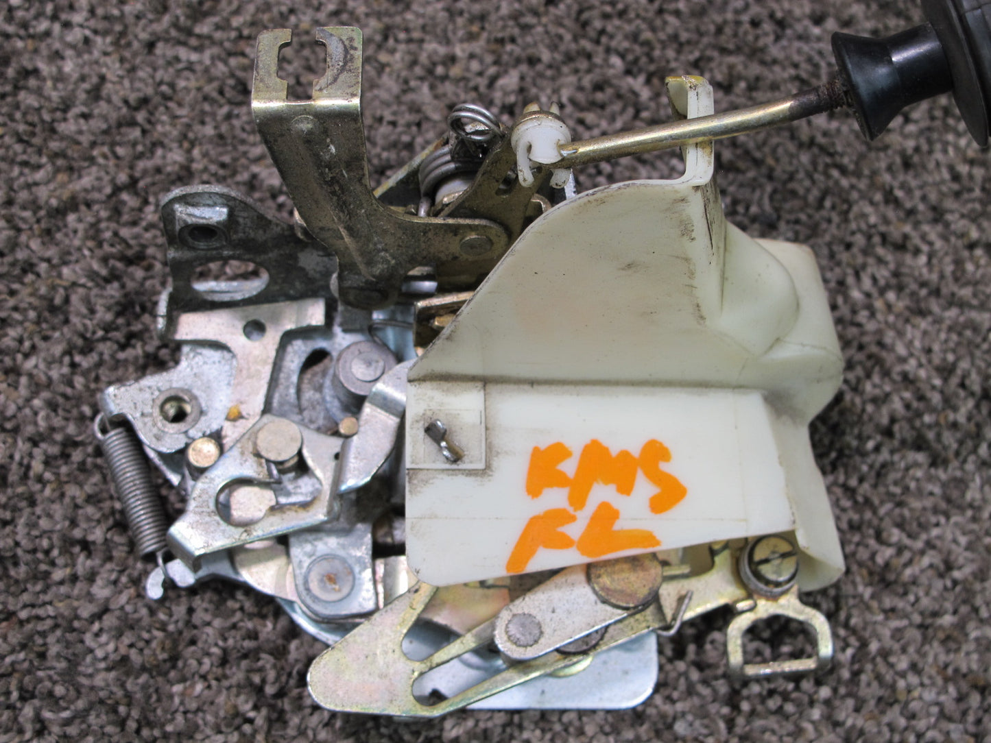 84-91 MERCEDES W126 C126 COUPE LEFT DOOR LOCK LATCH ACTUATOR OEM