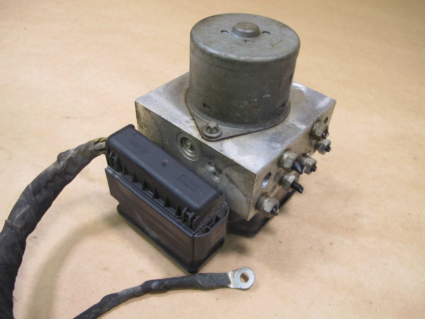 14-16 MINI COOPER S R60 COUNTRYMAN ABS PUMP CONTROL MODULE 9813830 OEM