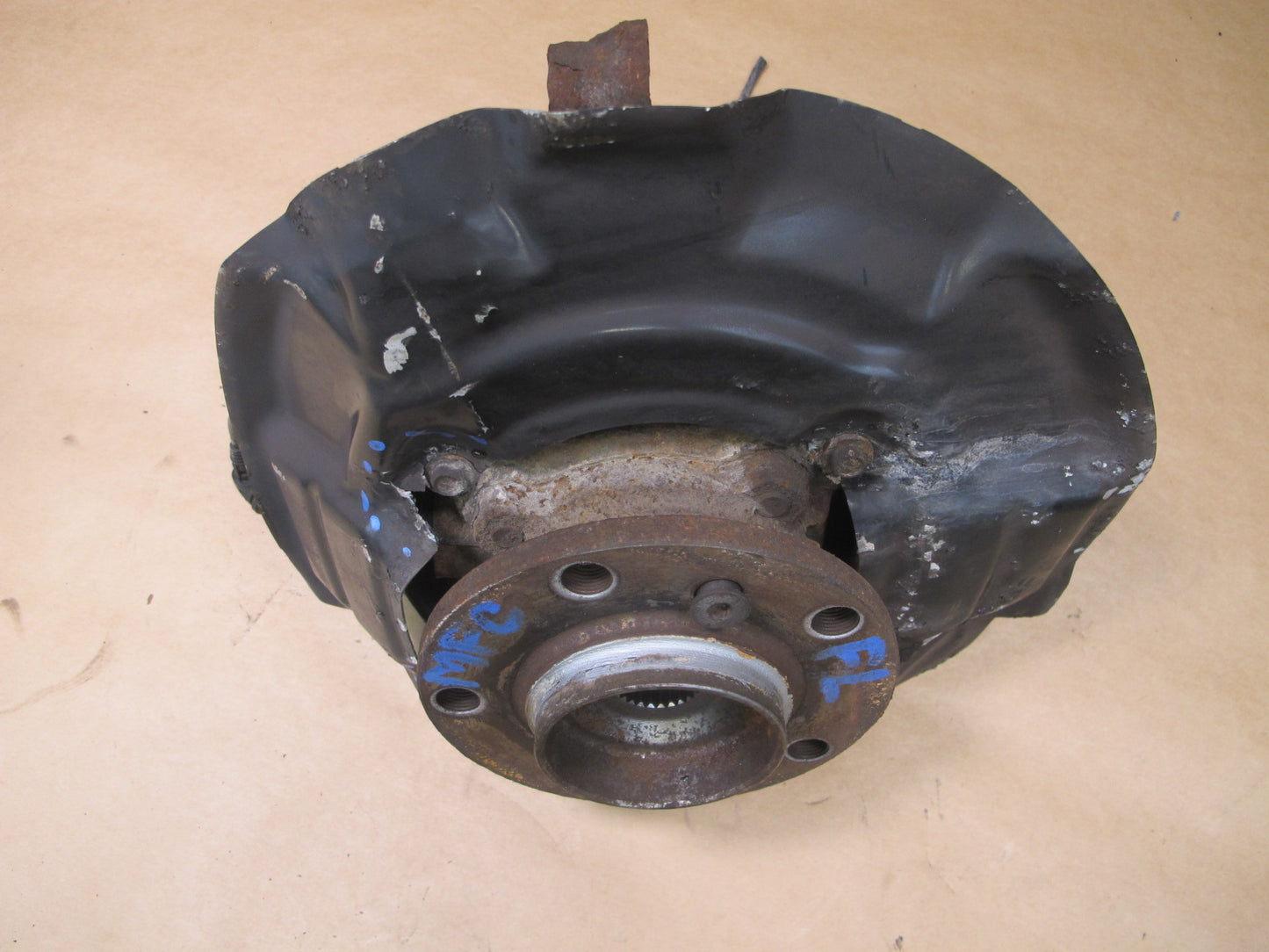 11-16 MINI COOPER R60 COUNTRYMAN AWD FRONT LEFT SPINDLE KNUCKLE WHEEL HUB OEM