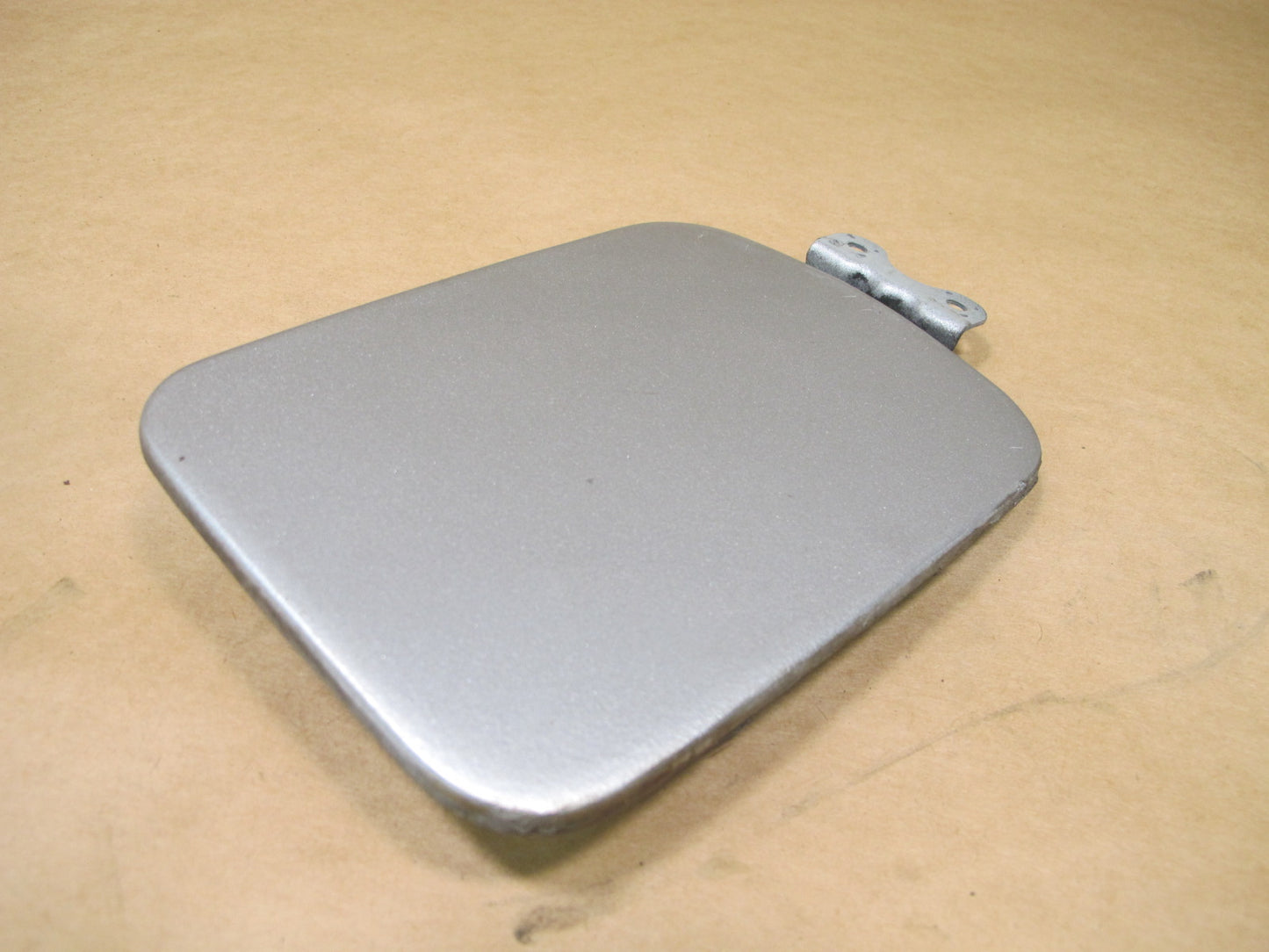 86-91 MAZDA RX7 LHD FUEL DOOR LAI COVER SILVER OEM