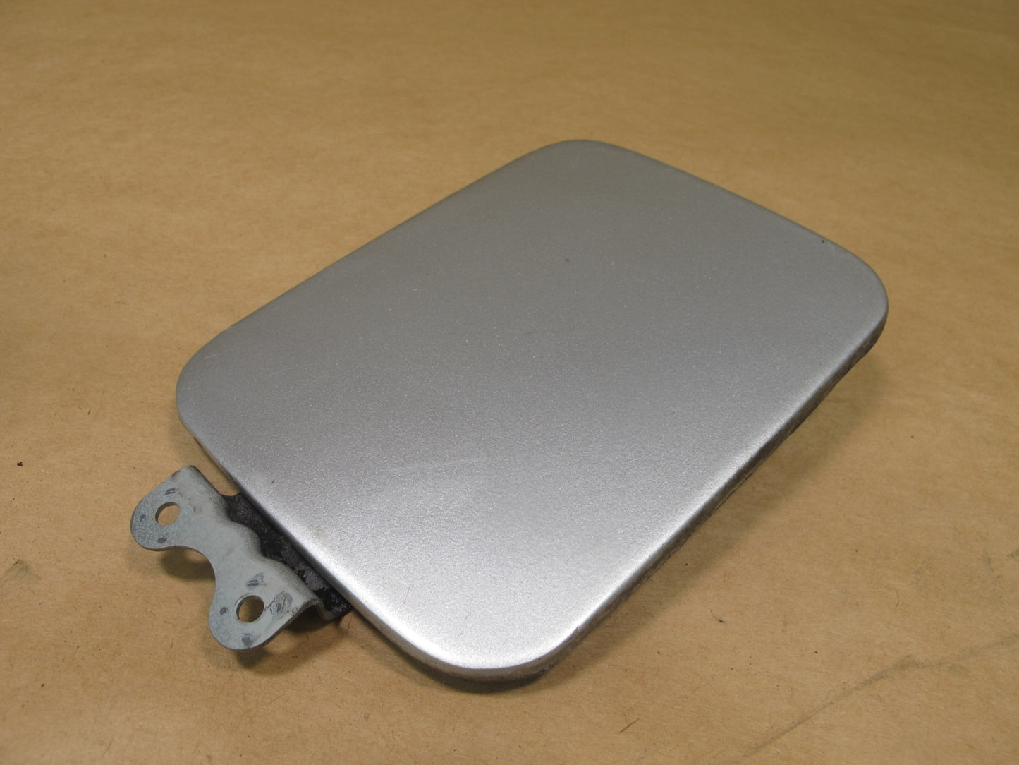 86-91 MAZDA RX7 LHD FUEL DOOR LAI COVER SILVER OEM