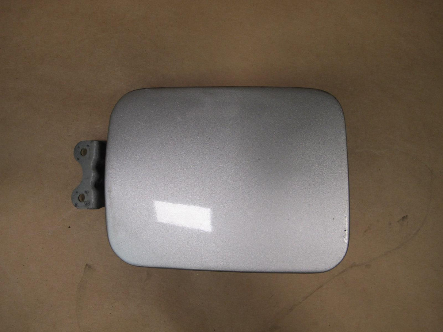 86-91 MAZDA RX7 LHD FUEL DOOR LAI COVER SILVER OEM
