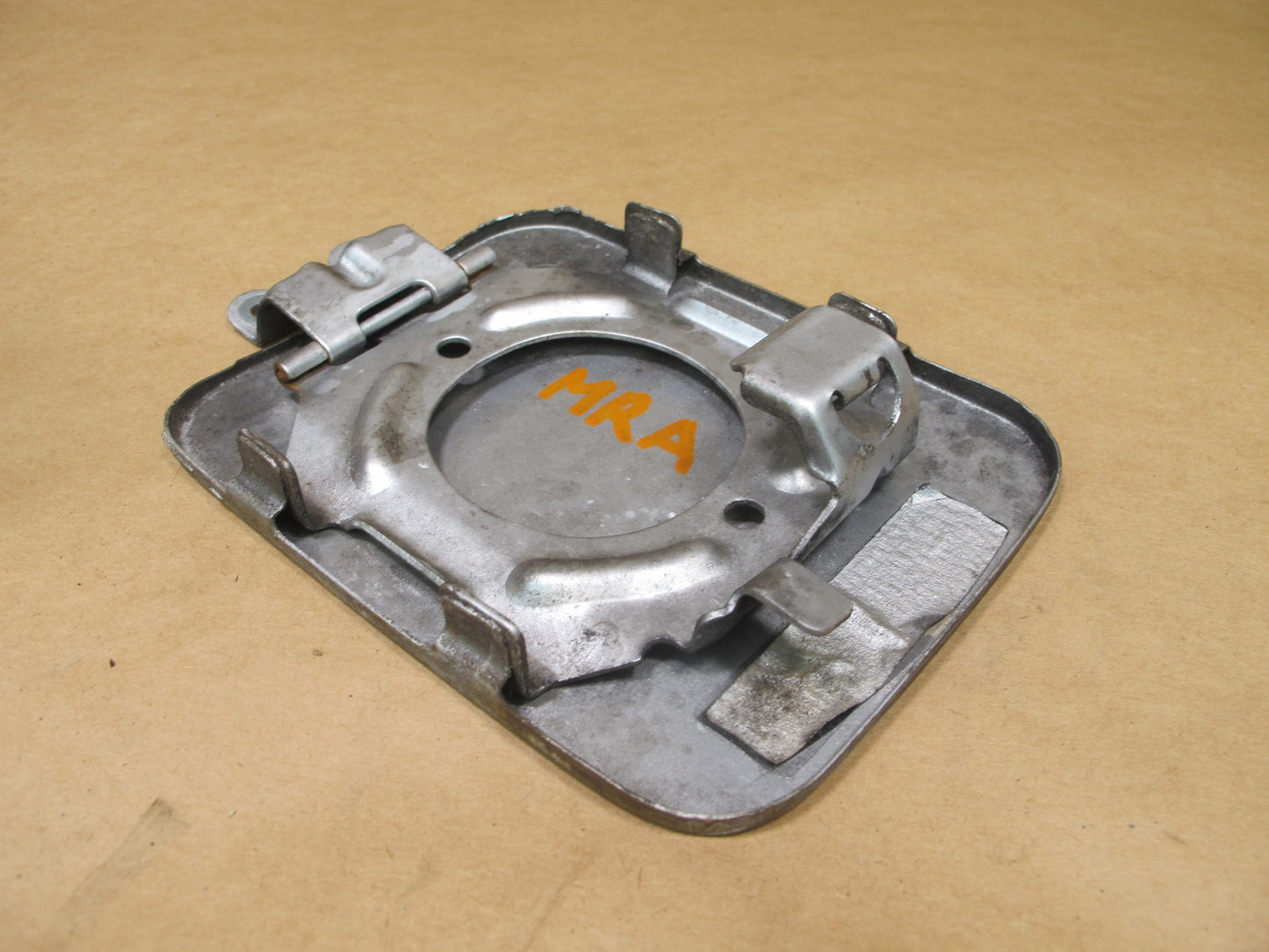 86-91 MAZDA RX7 LHD FUEL DOOR LAI COVER SILVER OEM
