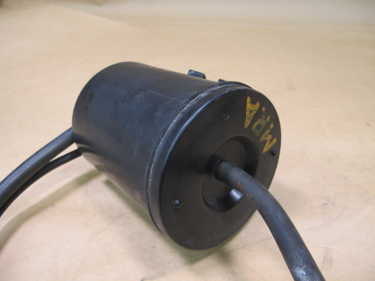 86-91 MAZDA RX7 FUEL EVAP VAPOR CANISTER OEM