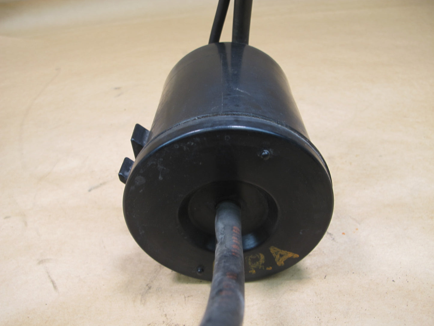 86-91 MAZDA RX7 FUEL EVAP VAPOR CANISTER OEM