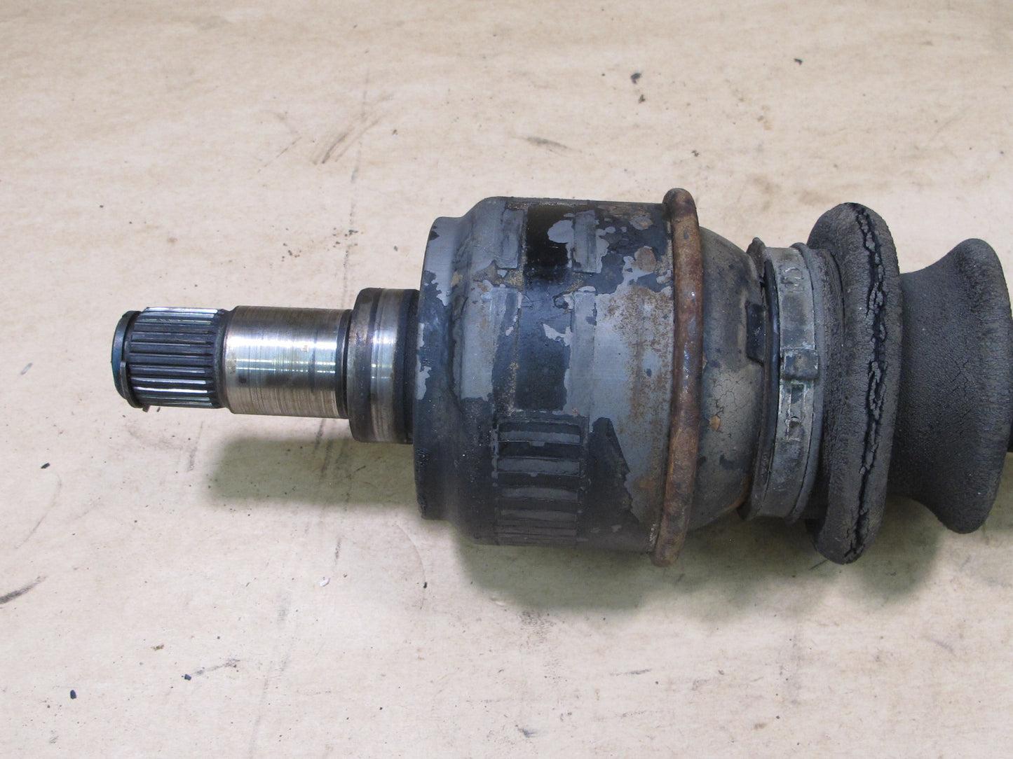 73-80 MERCEDES R107 SL-CLASS REAR RIGHT SUSPENSION AXLE SHAFT OEM