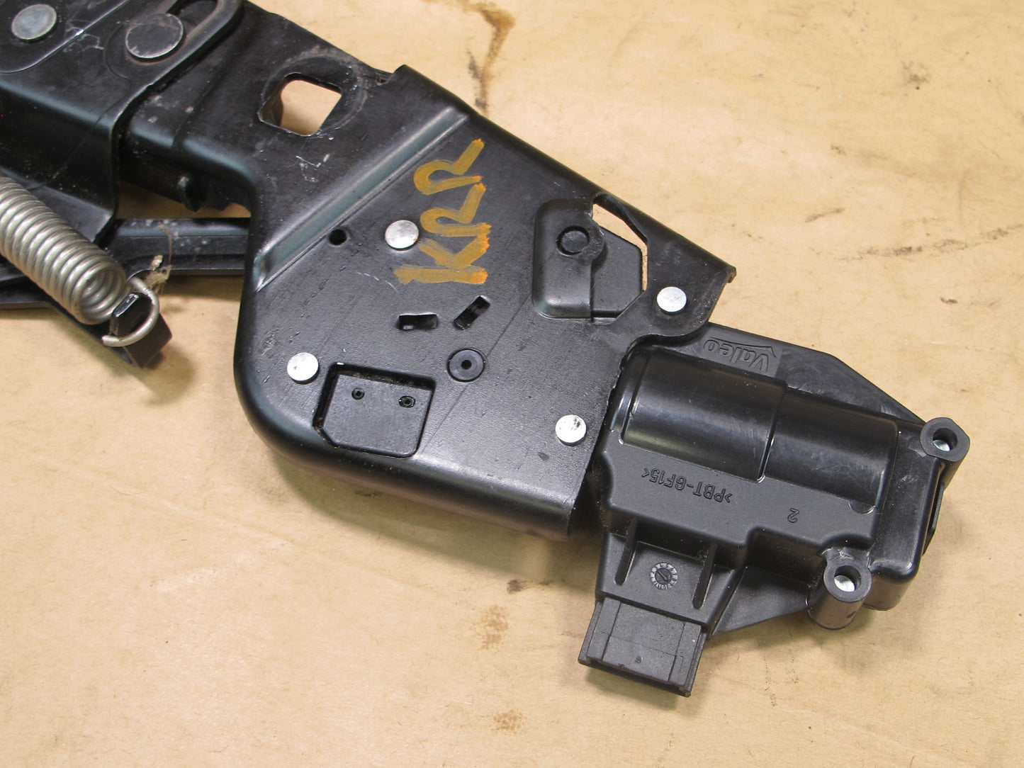 10-13 RANGE ROVER SPORT L320 TAILGATE SHOCK SUPPORT LOCK LATCH STRIKER PLATE SET