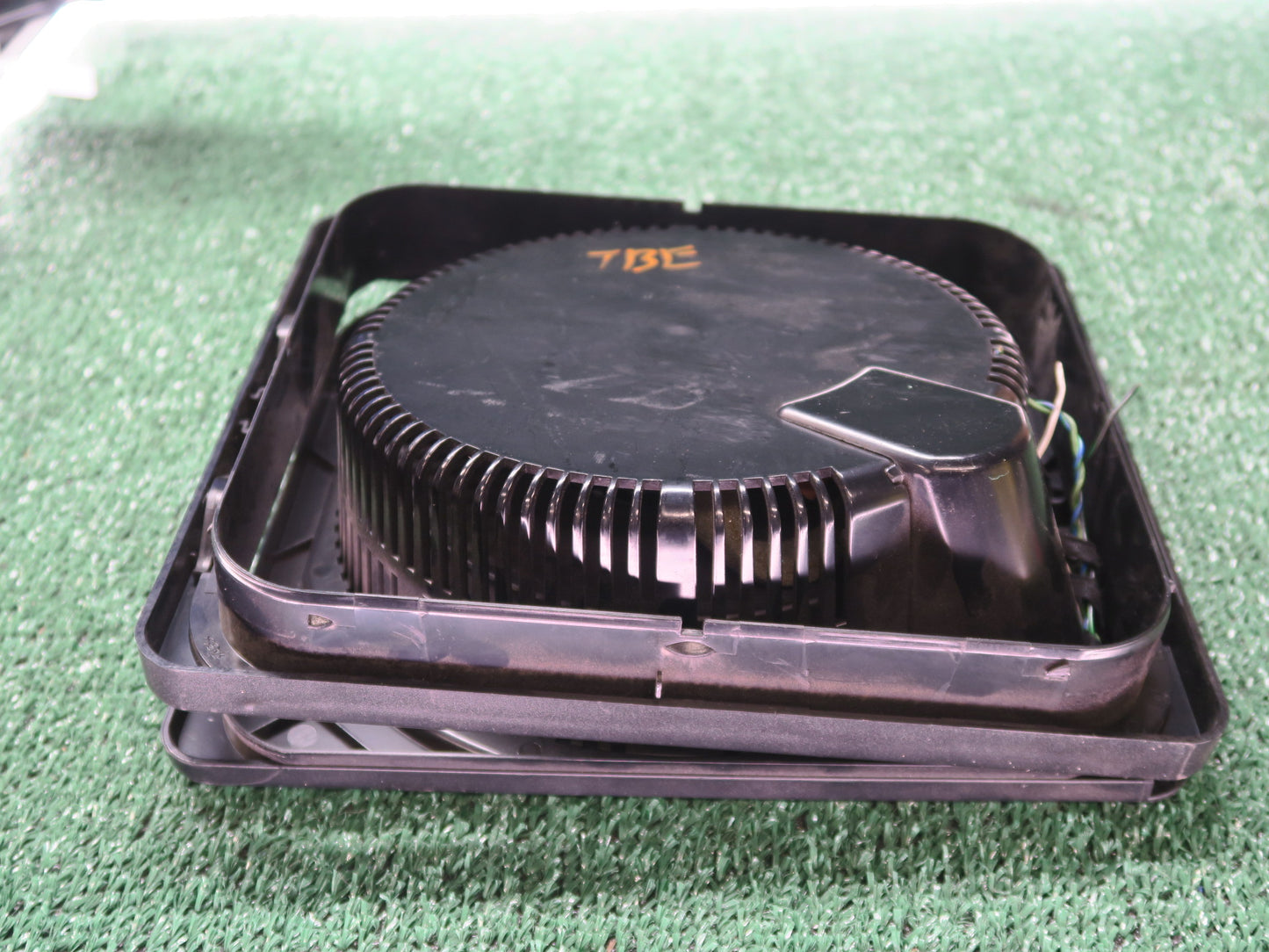 2001-2006 BMW 330Ci Convertible E46 HARMAN KARDON Hi-Fi Subwoofer Speaker OEM