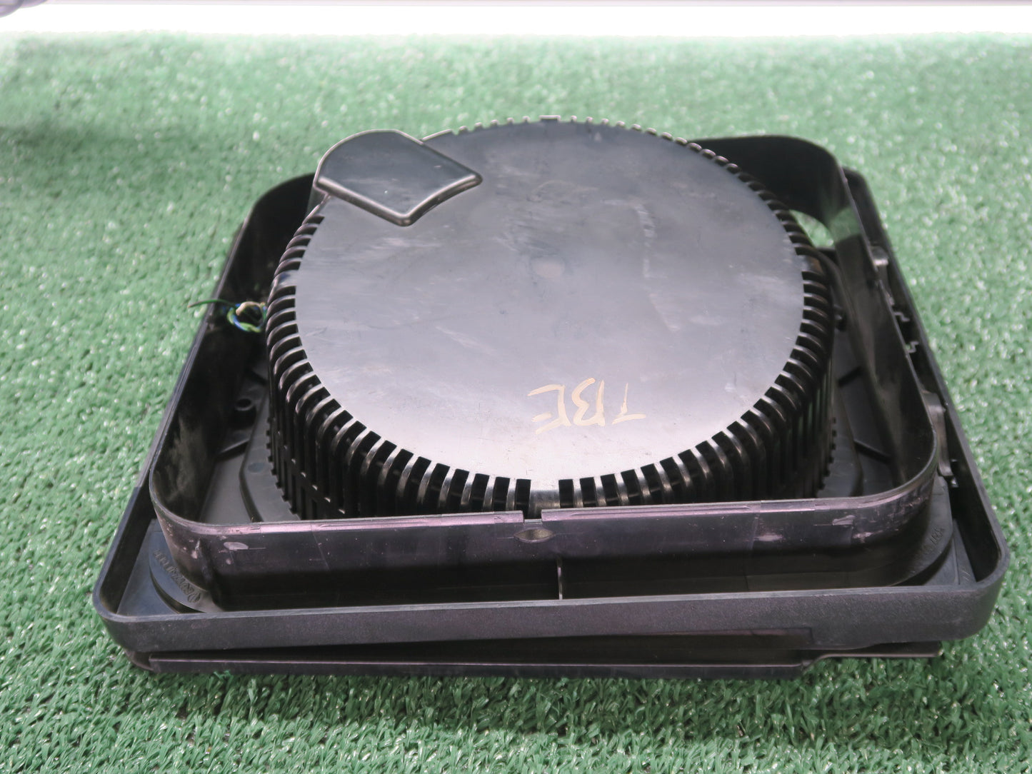 2001-2006 BMW 330Ci Convertible E46 HARMAN KARDON Hi-Fi Subwoofer Speaker OEM