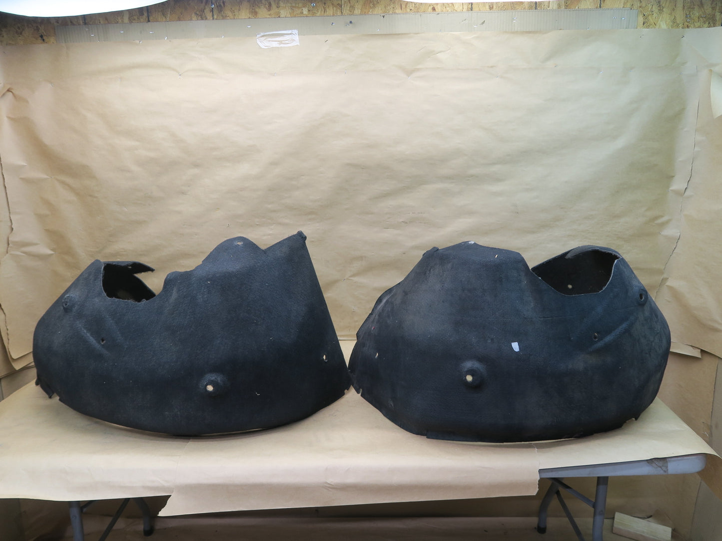 03-12 MASERATI QUATTROPORTE M139 REAR LEFT & RIGHT WHEEL SPLASH LINER GUARD SET