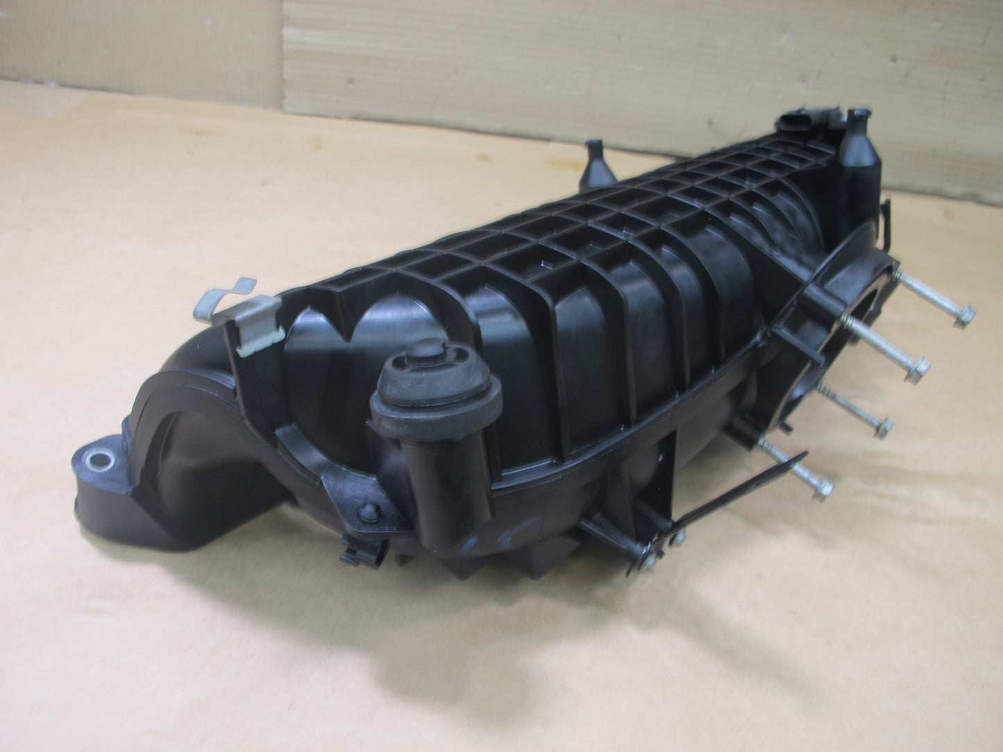 10-15 BMW E90 E91 F30 F31 F32 3.0L N55 ENGINE MOTOR AIR INTAKE MANIFOLD 7576911