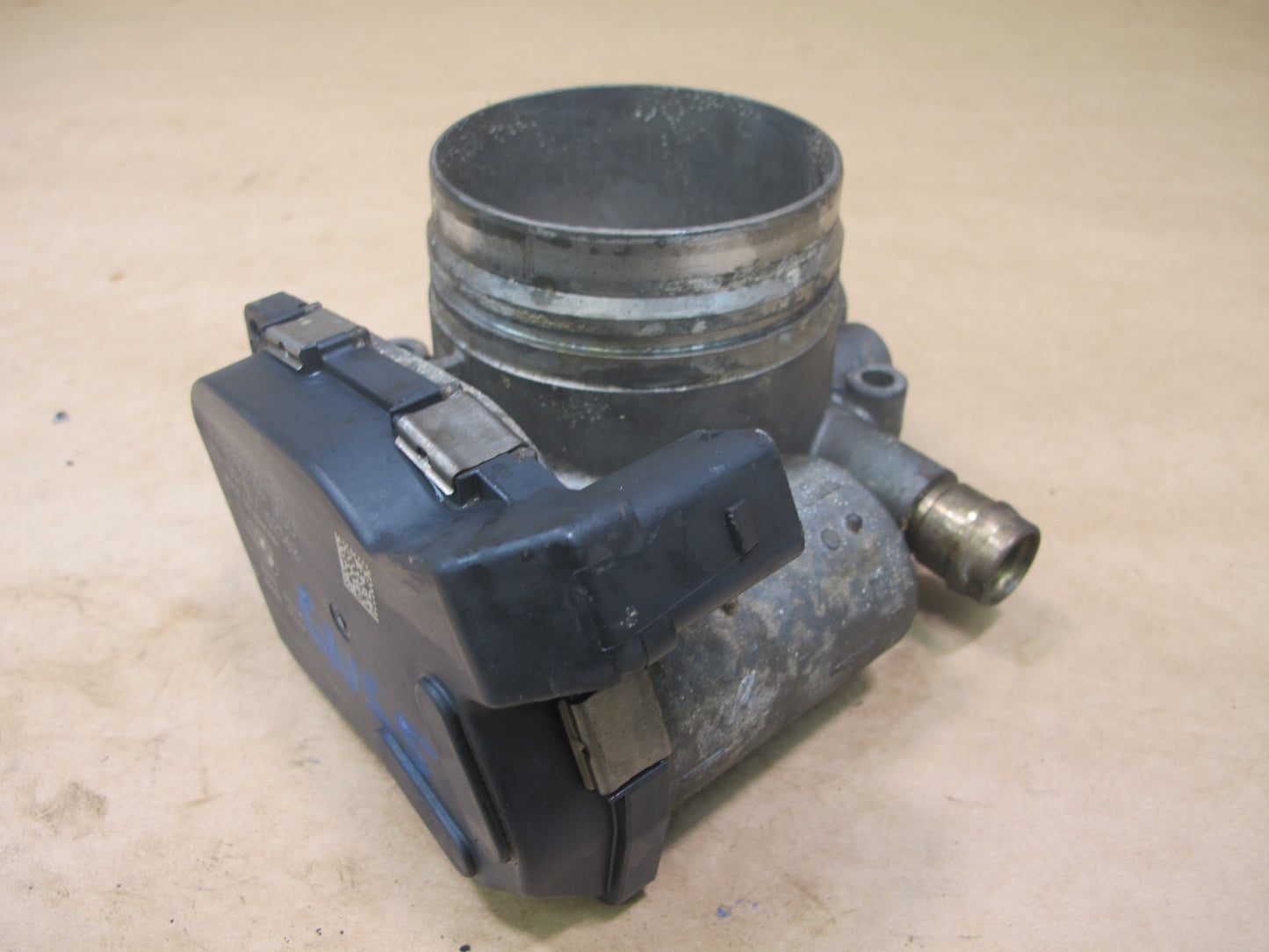 10-15 BMW E90 E91 F30 F31 F32 3.0L N55 ENGINE MOTOR THROTTLE BODY 7582926