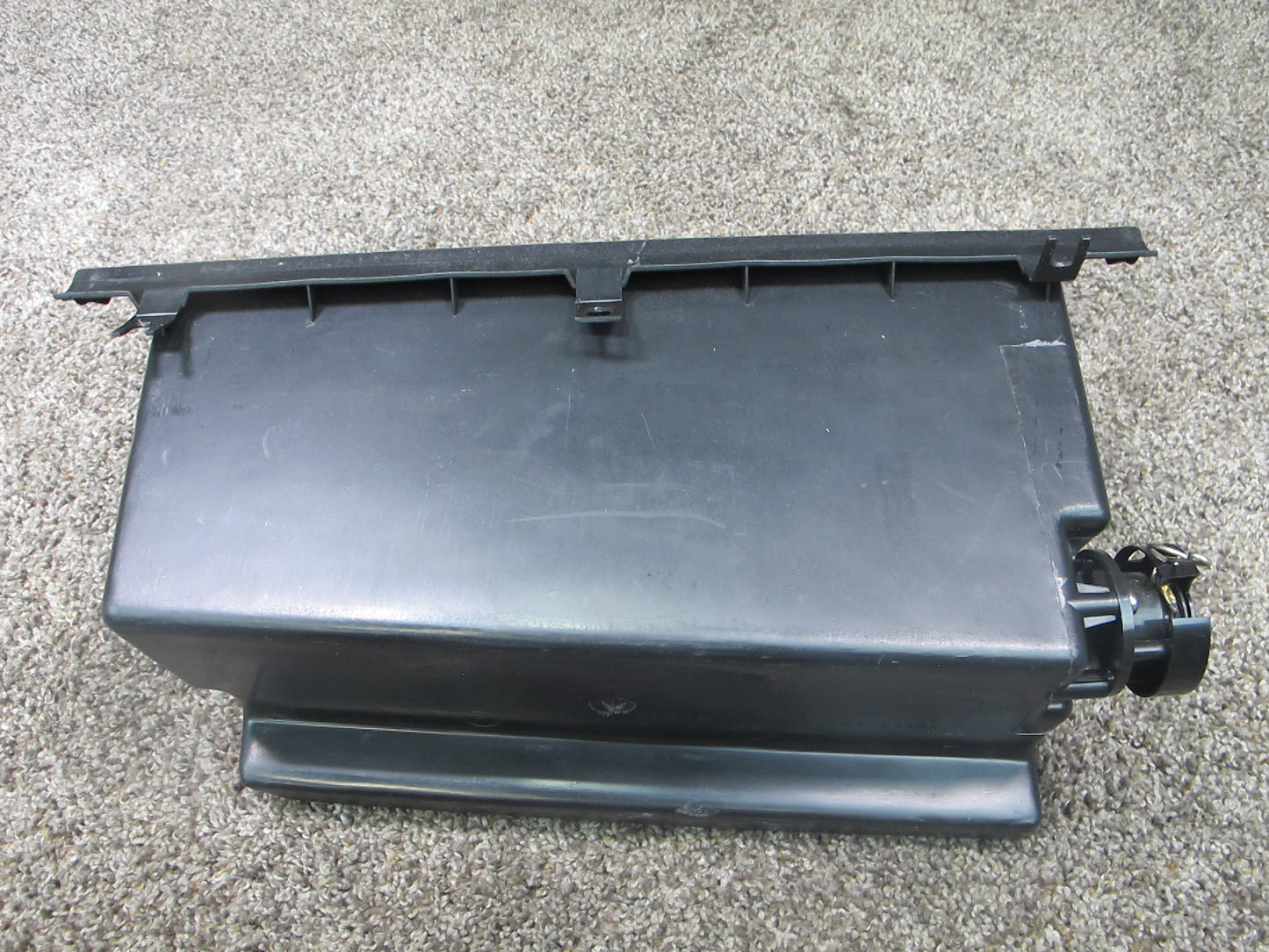 92-94 LEXUS ES300 DASH GLOVE BOX STORAGE COMPARTMENT 55581-33040 OEM