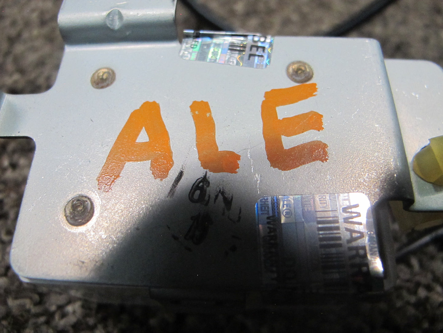 92-96 LEXUS ES300 NOISE FILTER COMPUTER CONTROL MODULE UNIT 90980-05194 OEM