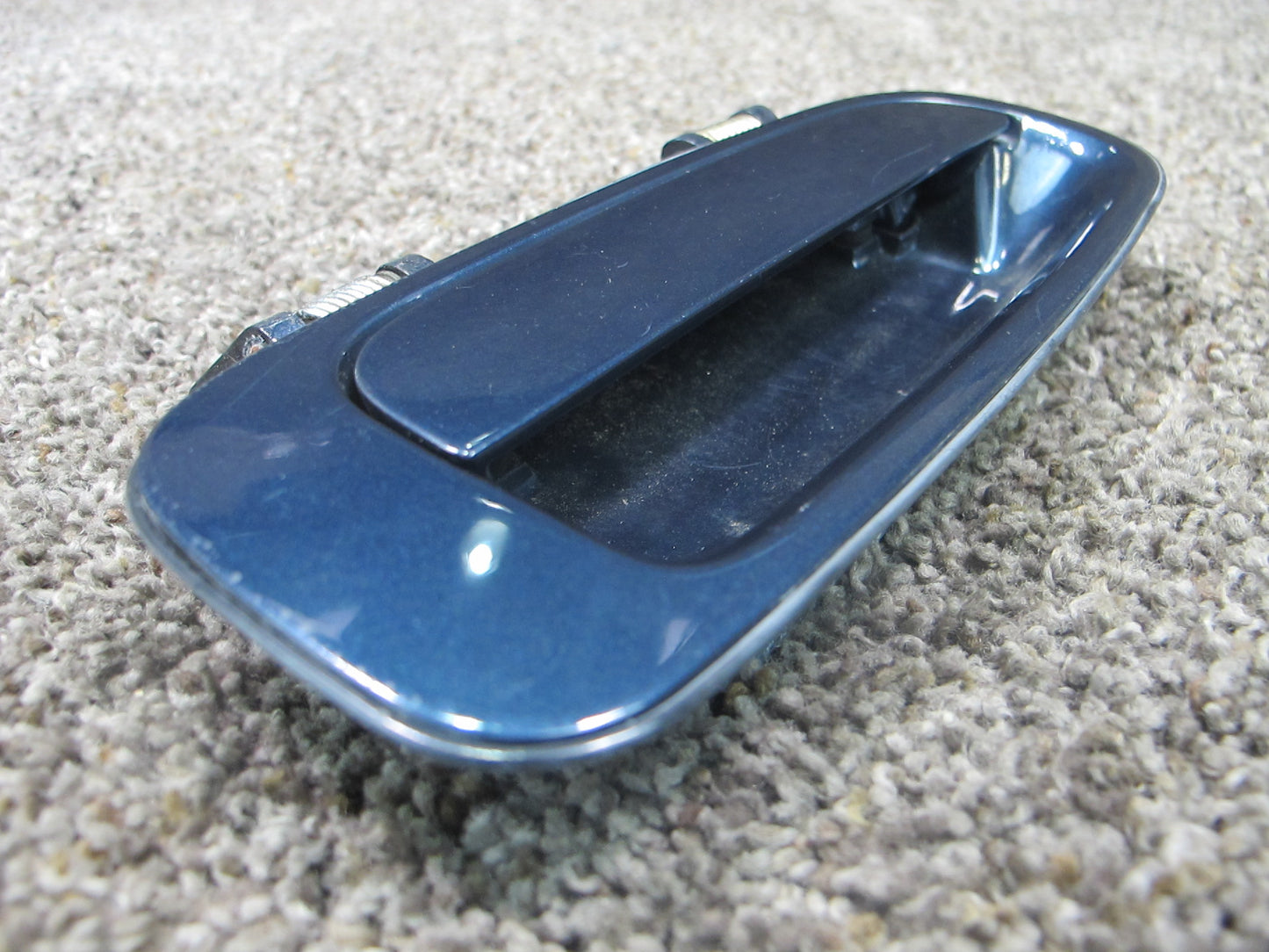92-96 LEXUS ES300 REAR RIGHT PASSENGER SIDE EXTERIOR OUTER DOOR HANDLE OEM