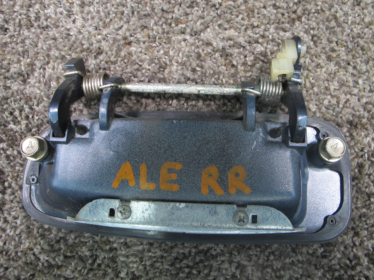 92-96 LEXUS ES300 REAR RIGHT PASSENGER SIDE EXTERIOR OUTER DOOR HANDLE OEM