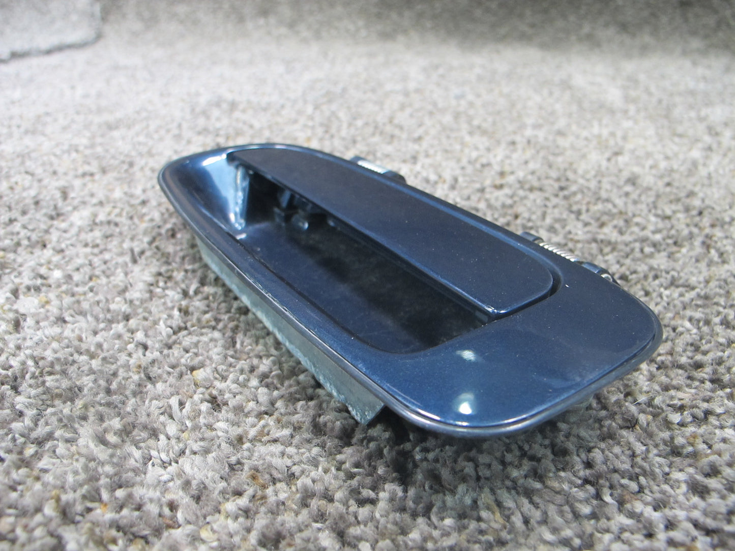 92-96 LEXUS ES300 REAR LEFT DRIVER SIDE EXTERIOR OUTER DOOR HANDLE OEM