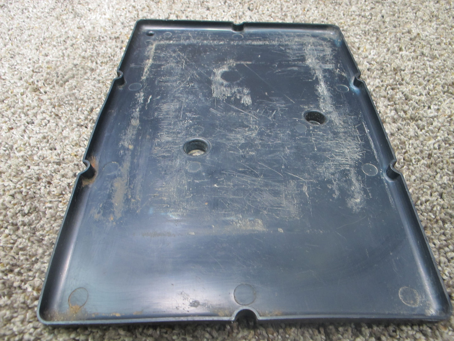92-96 LEXUS ES300 UNDER HOOD BATTERY PLATE TRAY MOUNT HOLDER TRIM OEM